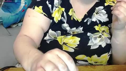 Snapshot of licablack chatting on 03.09.25 LicaBlack online show from 03.09.25