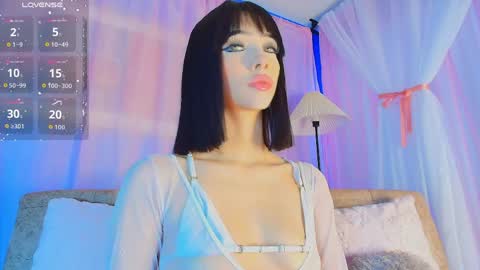 Valentina Hall online show from 04.05.26