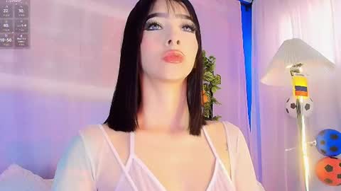 Snapshot of liccy_hall chatting on 06.26.26 Valentina Hall online show from 06.26.26