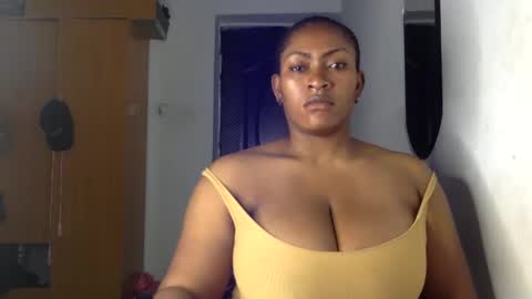 Snapshot of lick_my_pussyyy226651 chatting on 03.03.25 caira online show from 03.03.25