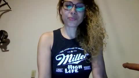 Snapshot of lickablemiami chatting on 05.27.26 lickablemiami online show from 05.27.26