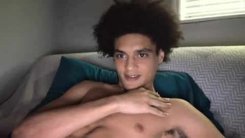 Snapshot of lightskinwithgirth chatting on 04.02.26 lightskinwithgirth online show from 04.02.26