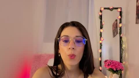 Snapshot of liiaa__7 chatting on 06.05.26 liiaa online show from 06.05.26