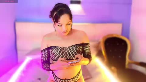 Liiaa Sweett  online show from 07.11.26