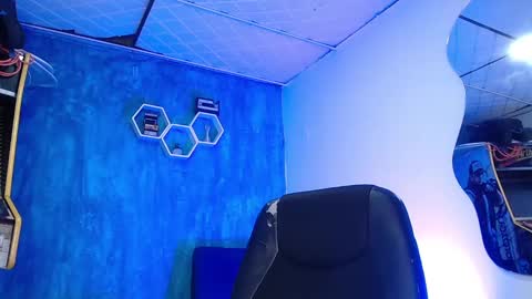 Daniel online show from 01.05.25