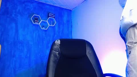 Daniel online show from 02.16.25