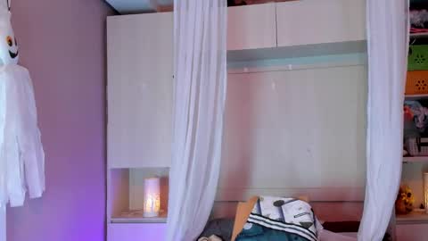         online show from 11.01.25