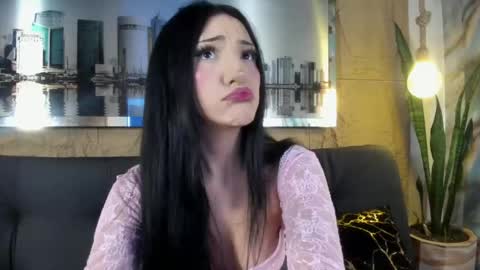 Snapshot of liilyrose chatting on 05.23.26 Liilyrose online show from 05.23.26