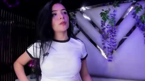 Snapshot of liinzy_rouse chatting on 02.28.26 Brittany online show from 02.28.26