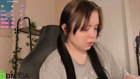 Snapshot of lika_davis chatting on 01.14.26 Lika Davis online show from 01.14.26