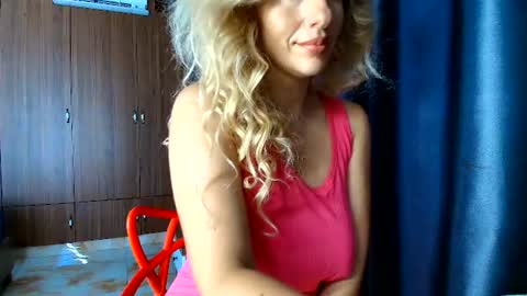 Snapshot of like_firebird chatting on 06.17.26 Mia Onlyfans link - online show from 06.17.26