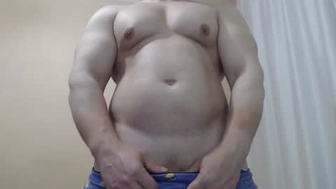 Snapshot of likwidator84 chatting on 05.08.26 Maximus online show from 05.08.26