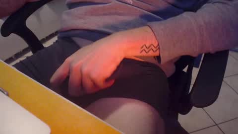 lil_j_ online show from 10.07.25