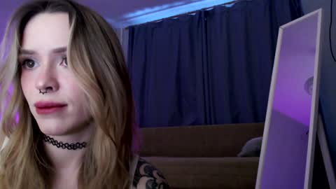 Snapshot of lil_reya chatting on 12.18.24 INST Lil happines s online show from 12.18.24