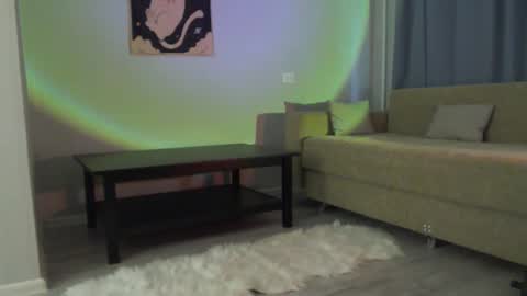 Snapshot of lil_reya chatting on 11.21.25 INST Lil happines s online show from 11.21.25