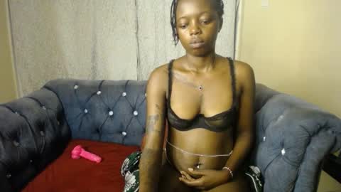 Tattiey online show from 12.19.25