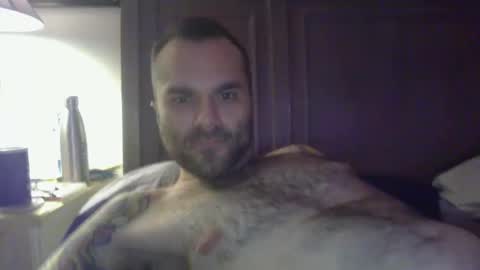 Snapshot of lil_tea_break_6996 chatting on 12.07.24 t online show from 12.07.24