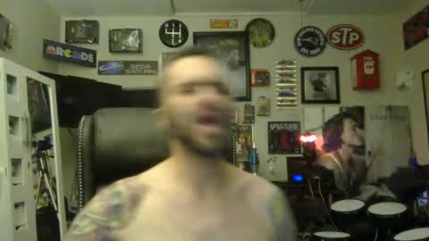 Snapshot of lil_tea_break_6996 chatting on 02.19.25 t online show from 02.19.25