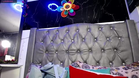 Snapshot of lila_gummy_ chatting on 12.12.24 online show from 12.12.24