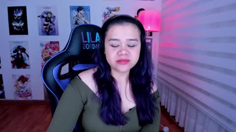 Snapshot of lila_jordan_ chatting on 12.19.24 Lila Jordan online show from 12.19.24