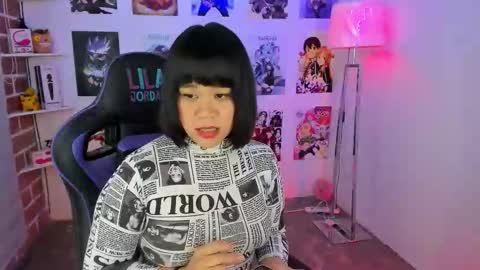 Snapshot of lila_jordan_ chatting on 10.22.25 Lila Jordan online show from 10.22.25