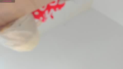 Snapshot of lilabeily chatting on 01.03.25 lila bailey online show from 01.03.25