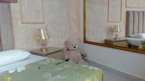 Snapshot of lilabeily chatting on 01.07.25 lila bailey online show from 01.07.25