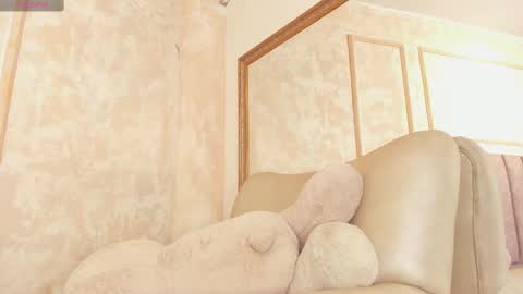 Snapshot of lilabeily chatting on 02.27.25 lila bailey online show from 02.27.25