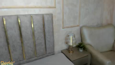 Snapshot of lilabeily chatting on 10.18.25 lila bailey online show from 10.18.25