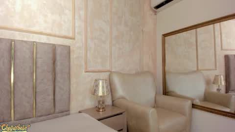 Snapshot of lilabeily chatting on 11.15.25 lila bailey online show from 11.15.25