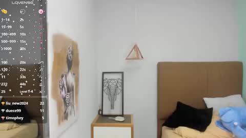 Snapshot of lilafave chatting on 01.13.25 Dove online show from 01.13.25