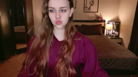 Snapshot of lilasparkling chatting on 05.19.26 LilaSparkling online show from 05.19.26