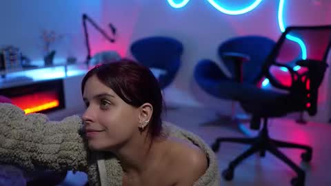 Snapshot of lilbeccaxo chatting on 02.12.26 Rebecca online show from 02.12.26