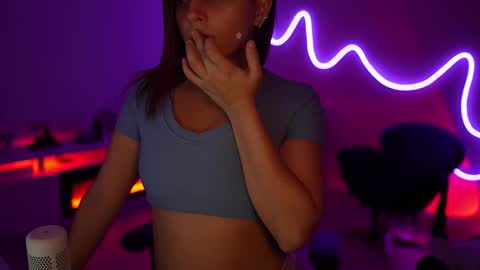 Snapshot of lilbeccaxo chatting on 02.25.26 Rebecca online show from 02.25.26