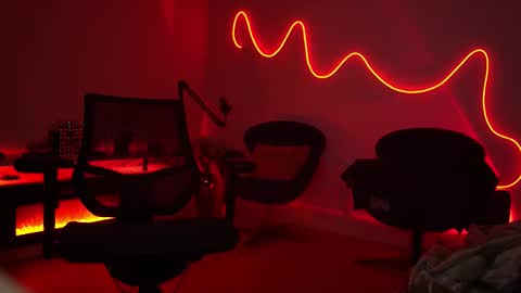Snapshot of lilbeccaxo chatting on 02.26.26 Rebecca online show from 02.26.26