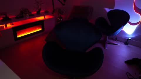 Snapshot of lilbeccaxo chatting on 04.18.26 Rebecca online show from 04.18.26