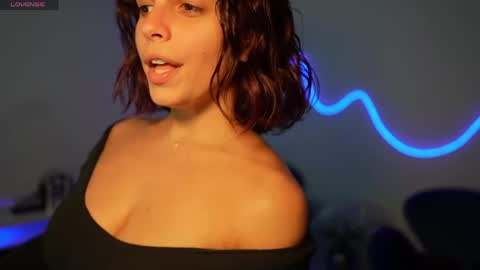 Snapshot of lilbeccaxo chatting on 05.28.26 Rebecca online show from 05.28.26
