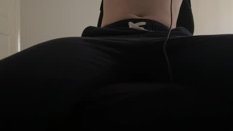 lilbenny05 online show from 01.04.25