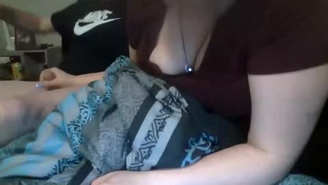 Snapshot of lilbunnyandace chatting on 04.25.26 HarleyquinnandAce online show from 04.25.26