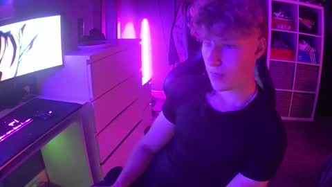 lildyl06 online show from 09.11.25