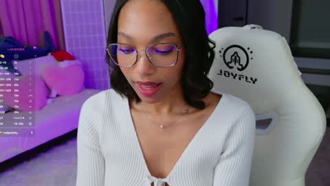 evie online show from 12.20.24