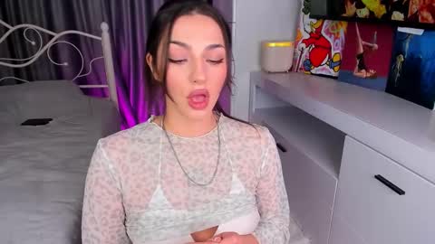 Snapshot of lilflexxy chatting on 11.30.25 lilflexxy online show from 11.30.25