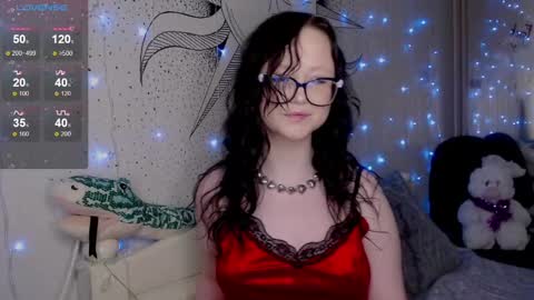 Nika and Lori online show from 01.18.25