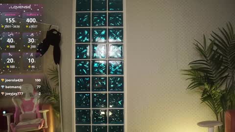 Lili online show from 12.10.24