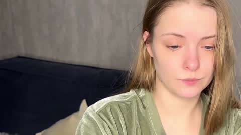 Snapshot of lili_01 chatting on 03.01.26 Lili online show from 03.01.26