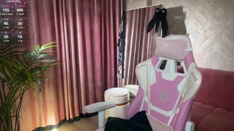 Lili online show from 04.05.26