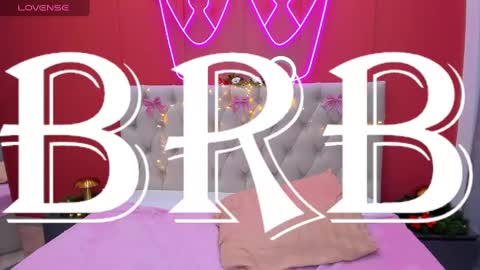 Snapshot of lili_flowerr chatting on 01.09.25 Lilli follow me kiss online show from 01.09.25