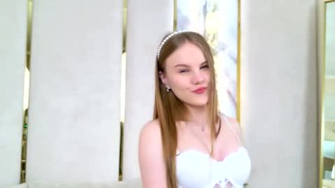 Snapshot of lili_lohan chatting on 05.17.26 lili_lohan online show from 05.17.26