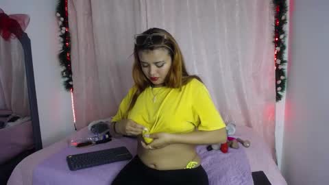 lili Matheus69 online show from 12.14.24