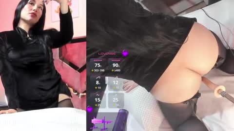 Snapshot of lili_monn chatting on 10.23.25 Lili online show from 10.23.25